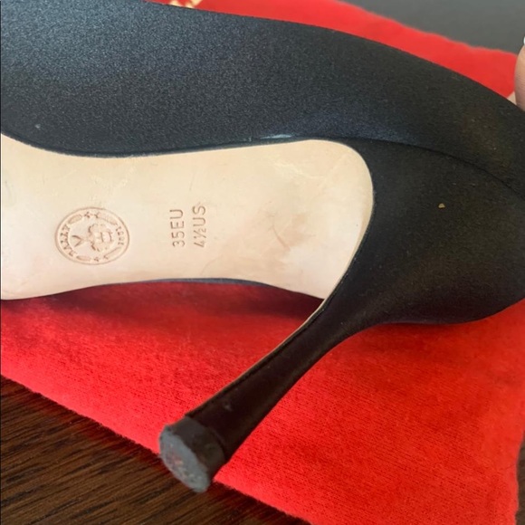Authentic BALLY black satin shoes - Picture 5 of 6